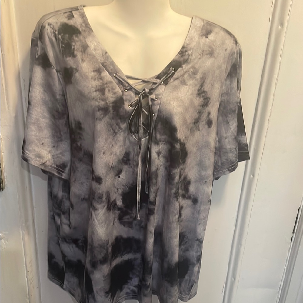 SHEIN Curve 2XL Gray Top